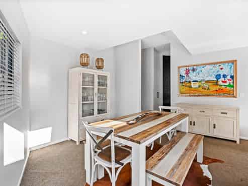 11/19 Langana Avenue, Browns Bay