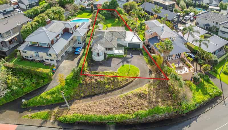 198 Riddell Road, Glendowie