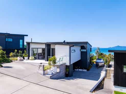 4 Solar Way, Langs Beach