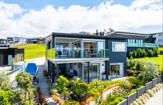 4 Solar Way, Langs Beach