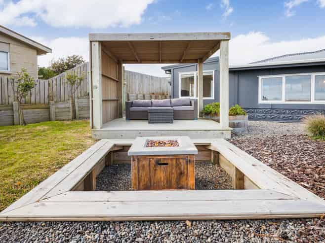 3 Kent Avenue, Waitarere Beach