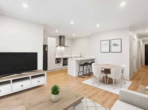 1/71 Hobsonville Point Road, Hobsonville