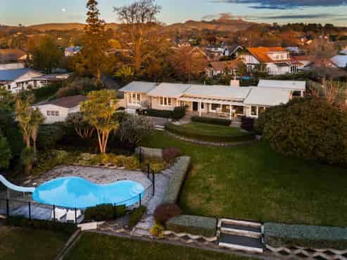 11 Greenwood Road, Havelock North