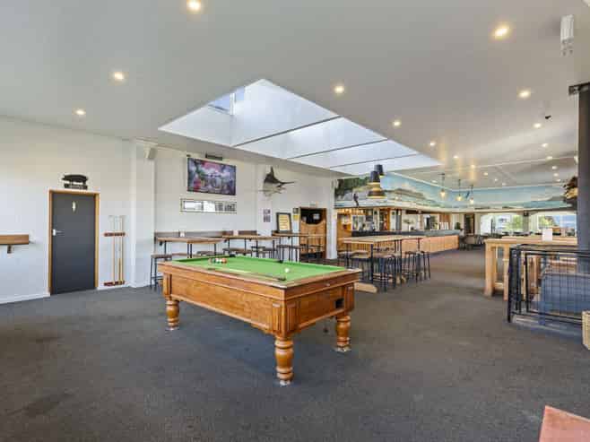 Urenui Hotel 14 Whakapaki St