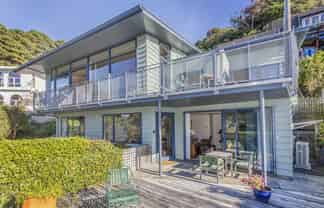 74 Falkirk Avenue, Seatoun