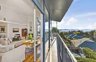 74 Falkirk Avenue, Seatoun