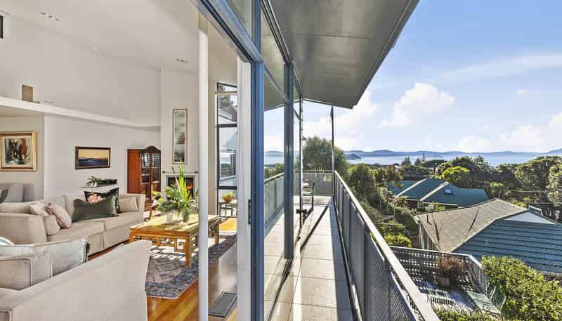 74 Falkirk Avenue, Seatoun