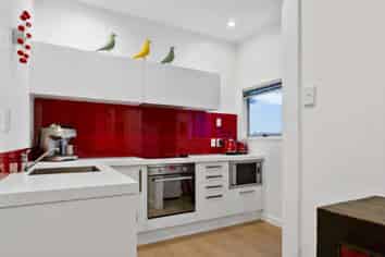 Character Office on College Hill | 131 m2