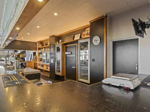 Urenui Hotel 14 Whakapaki St