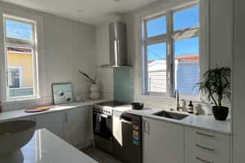 36 Stone Street, Miramar