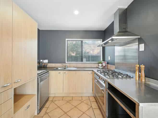 112 Strickland Street, Sydenham