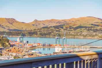 a/57 Jacksons Road, Lyttelton
