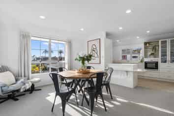 7/38 Percival Avenue, Matua