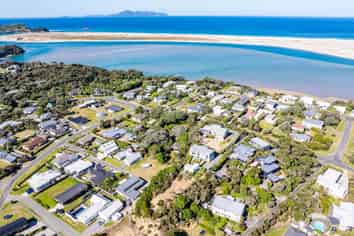 34a Moir Point Road, Mangawhai Heads