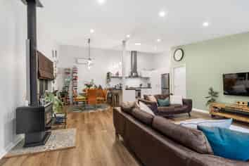 54 Pyes Pa Road, Pyes Pa