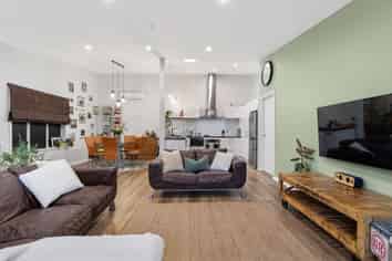 54 Pyes Pa Road, Pyes Pa