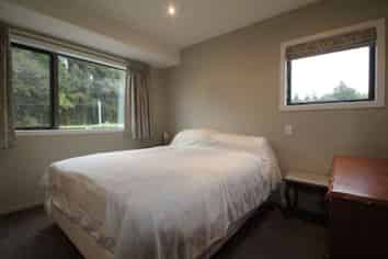24 Nyhon Place, Haast