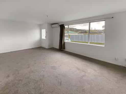 2/359 George Street, Stokes Valley