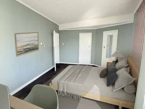 2a/274 Oriental Parade, Oriental Bay