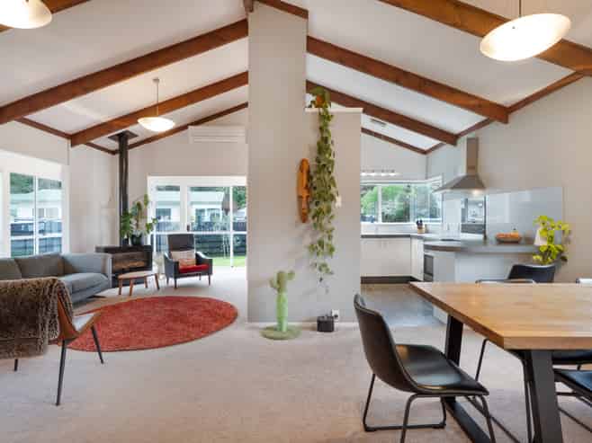 11 Tulsa Grove, Totara Park