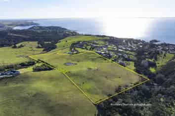 54 Morey Road, Cable Bay