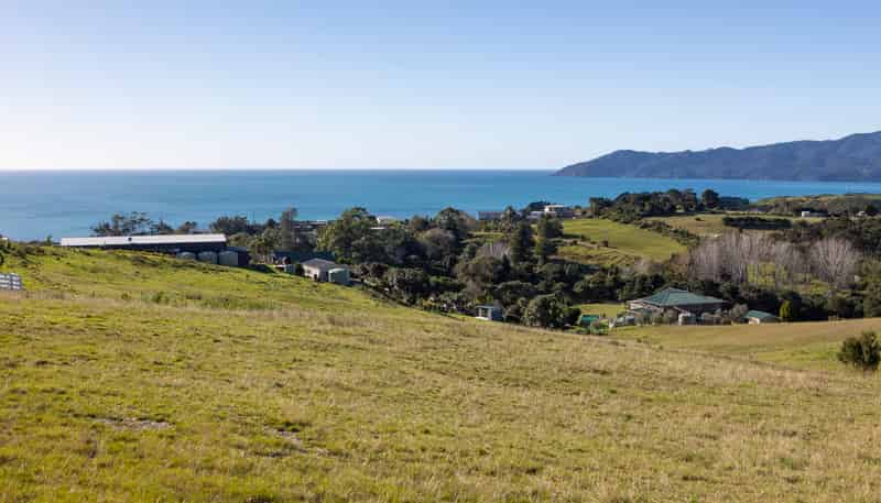 54 Morey Road, Cable Bay