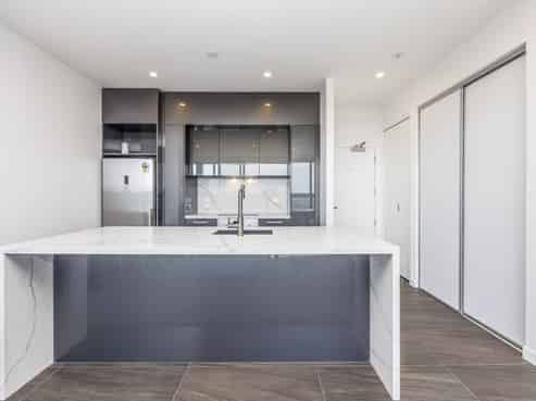 1408/8 Lakewood Court, Manukau