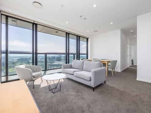 1408/8 Lakewood Court, Manukau