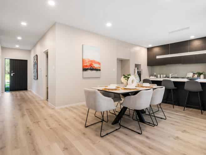 8 Tagish Way, Orewa