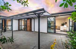 2 Ader Close, HALSWELL