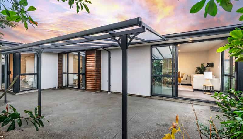 2 Ader Close, HALSWELL