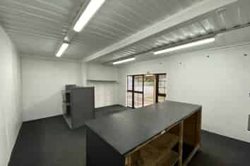 Yard and outbuildings - For Lease