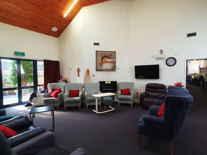 Outstanding Investment on Long Lease