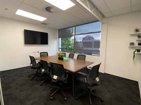 Modern Stylish Offices With Great Natural Light