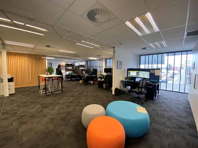 Modern Stylish Offices With Great Natural Light
