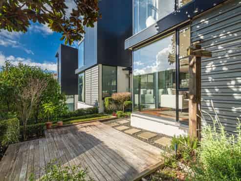 43 Scarborough Terrace, Parnell