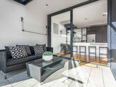 43 Scarborough Terrace, Parnell