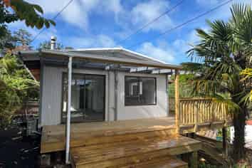 13 Trig Hill Road, Onetangi