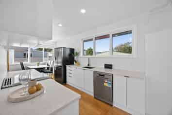 14 Mangos Place, Pakuranga