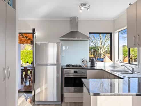 14 Willowbrook, Pukekohe