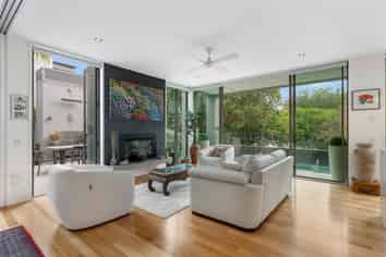 39A Cliff Road, Saint Heliers