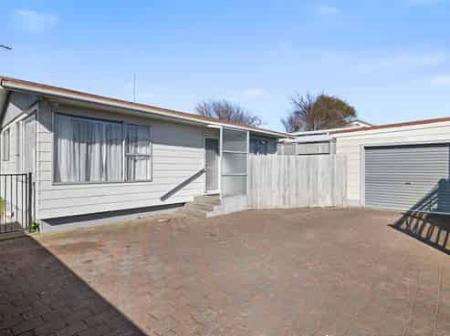 2/47 South Road, Blagdon