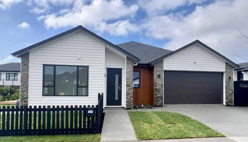 22 Tipu Crescent, Milldale