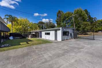 24 Waikoukou Valley Road, Waimauku
