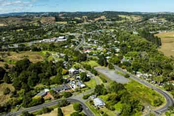 24 Waikoukou Valley Road, Waimauku