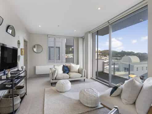 607/19 College Street, Te Aro