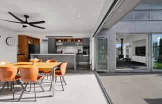 61 Karamea Street, Whalers Gate