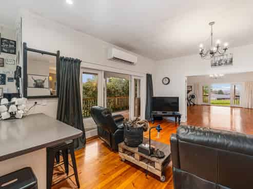 12 Aotea Street, Feilding