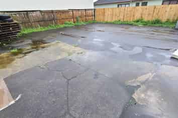 PAPATOETOE SPACE WITH BIG POTENTIAL
