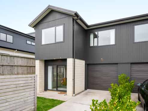 11A North Ridge Drive, Rototuna North